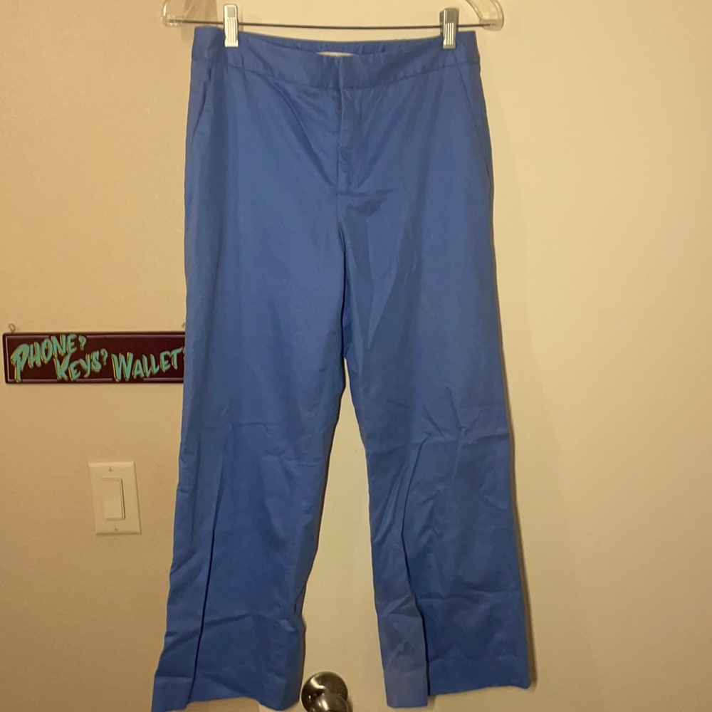 Sky blue women’s trouser size 4- classy, cropped pant